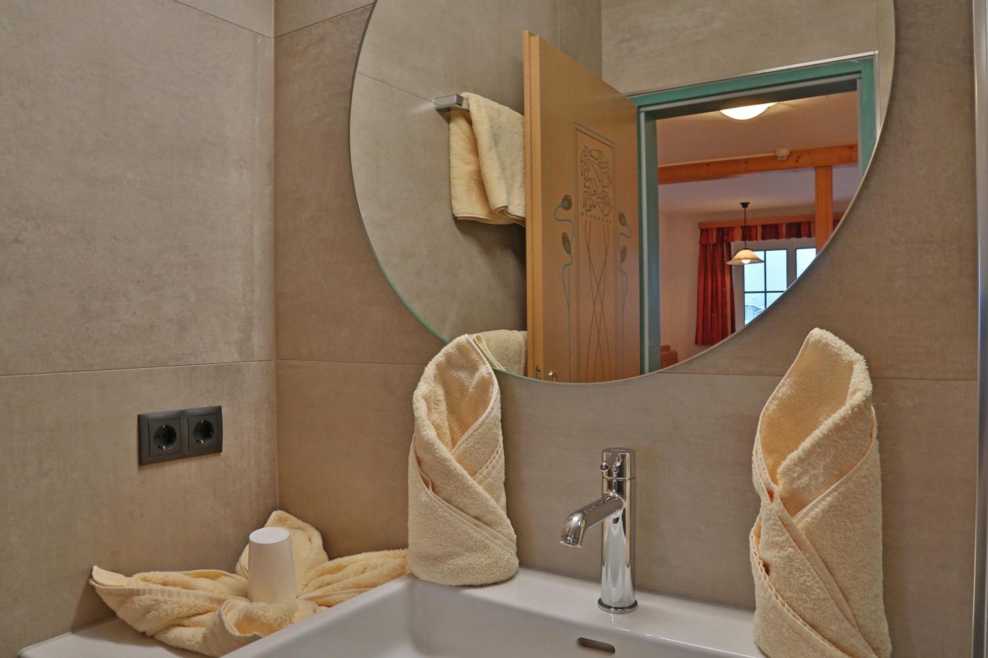 Aparthotel Paradies - Schrempfgut Flachau Bagian luar foto
