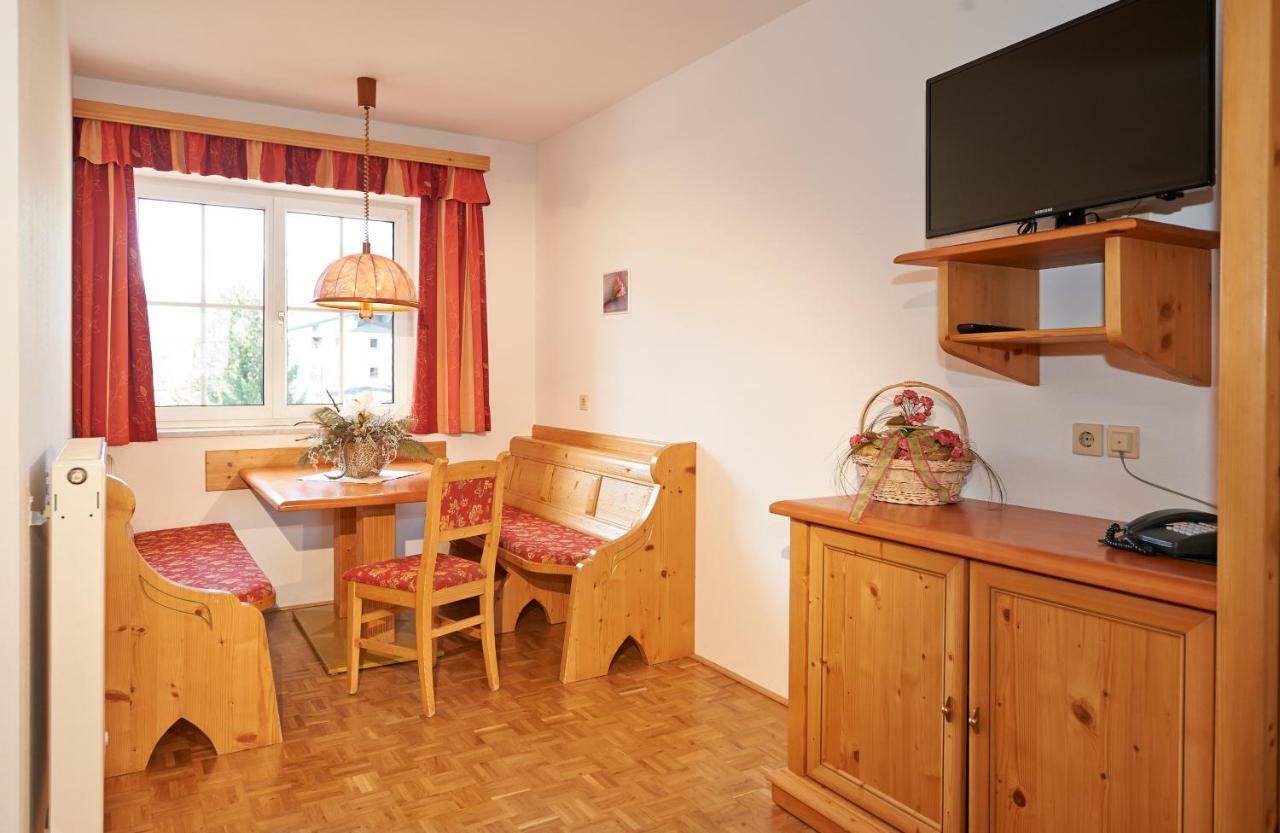 Aparthotel Paradies - Schrempfgut Flachau Bagian luar foto